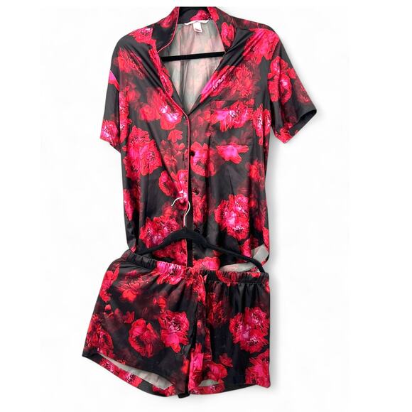 VICTORIA'S Secret M Pj's Pajama Set Satin Shorts Top Dark Floral Women Sleepwear - Picture 1 of 5